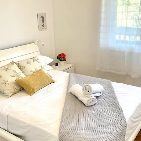 Apartbeach Cye 6 Climatizado Y Junto Playa Apartment *